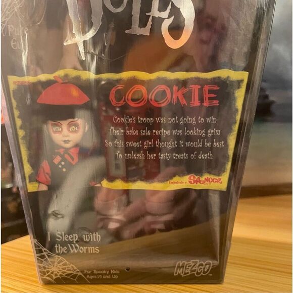 Mezco - Living Dead Dolls Cookie - Spencer Gifts Exclusive Factory Sealed - Picture 4 of 9